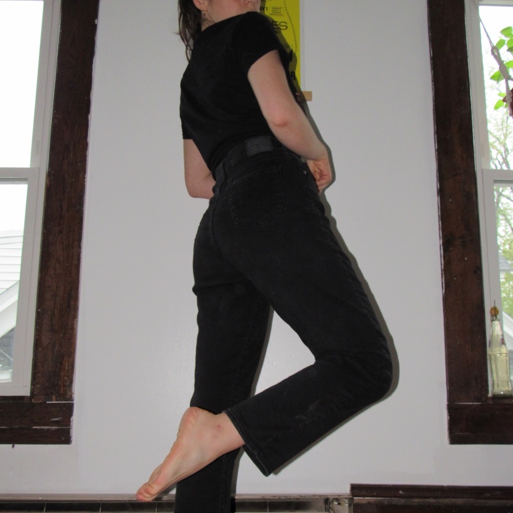 Black straight leg levis jeans